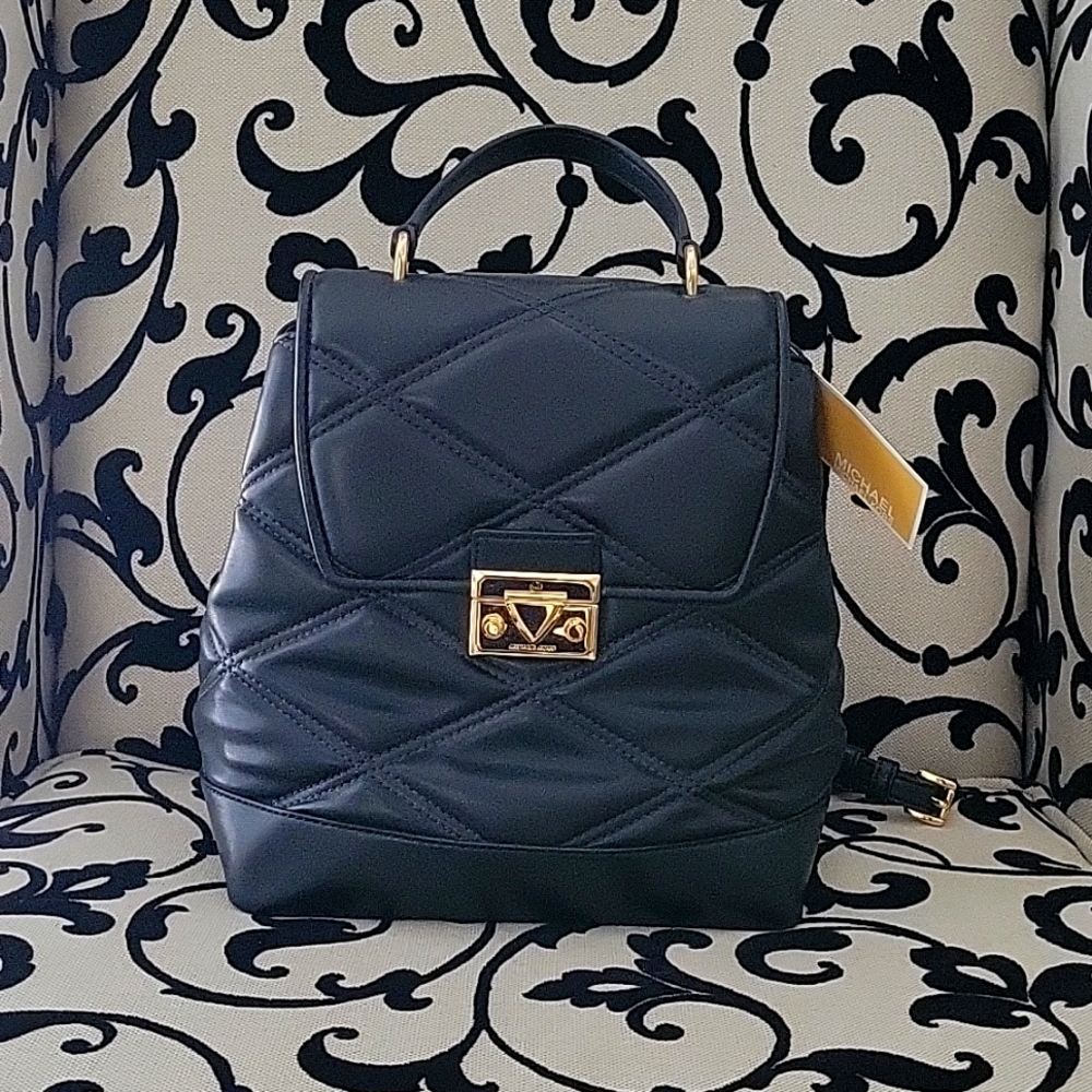 Michael Kors Serena Md Flap Backpack